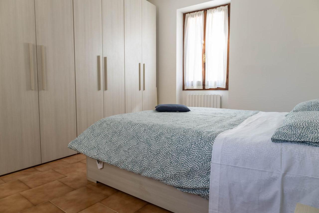 Haus Martina Daire Desenzano del Garda Dış mekan fotoğraf