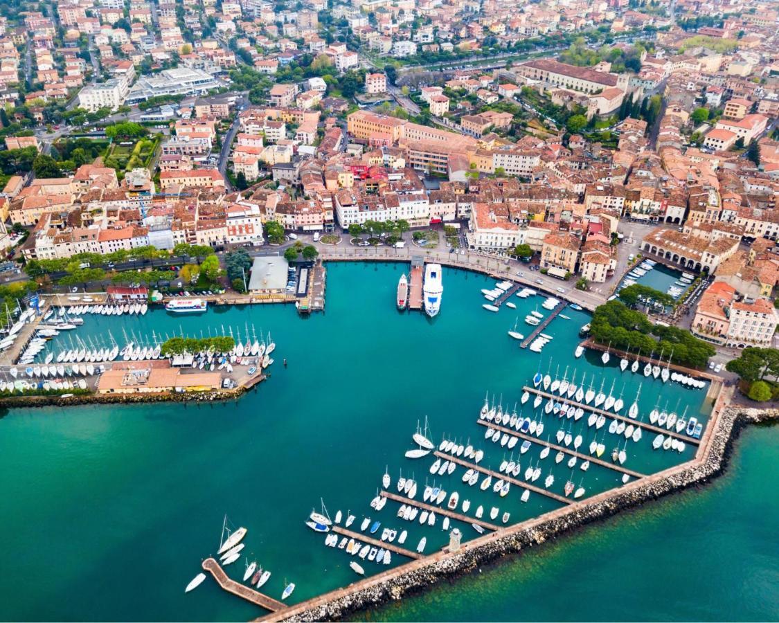 Haus Martina Daire Desenzano del Garda Dış mekan fotoğraf