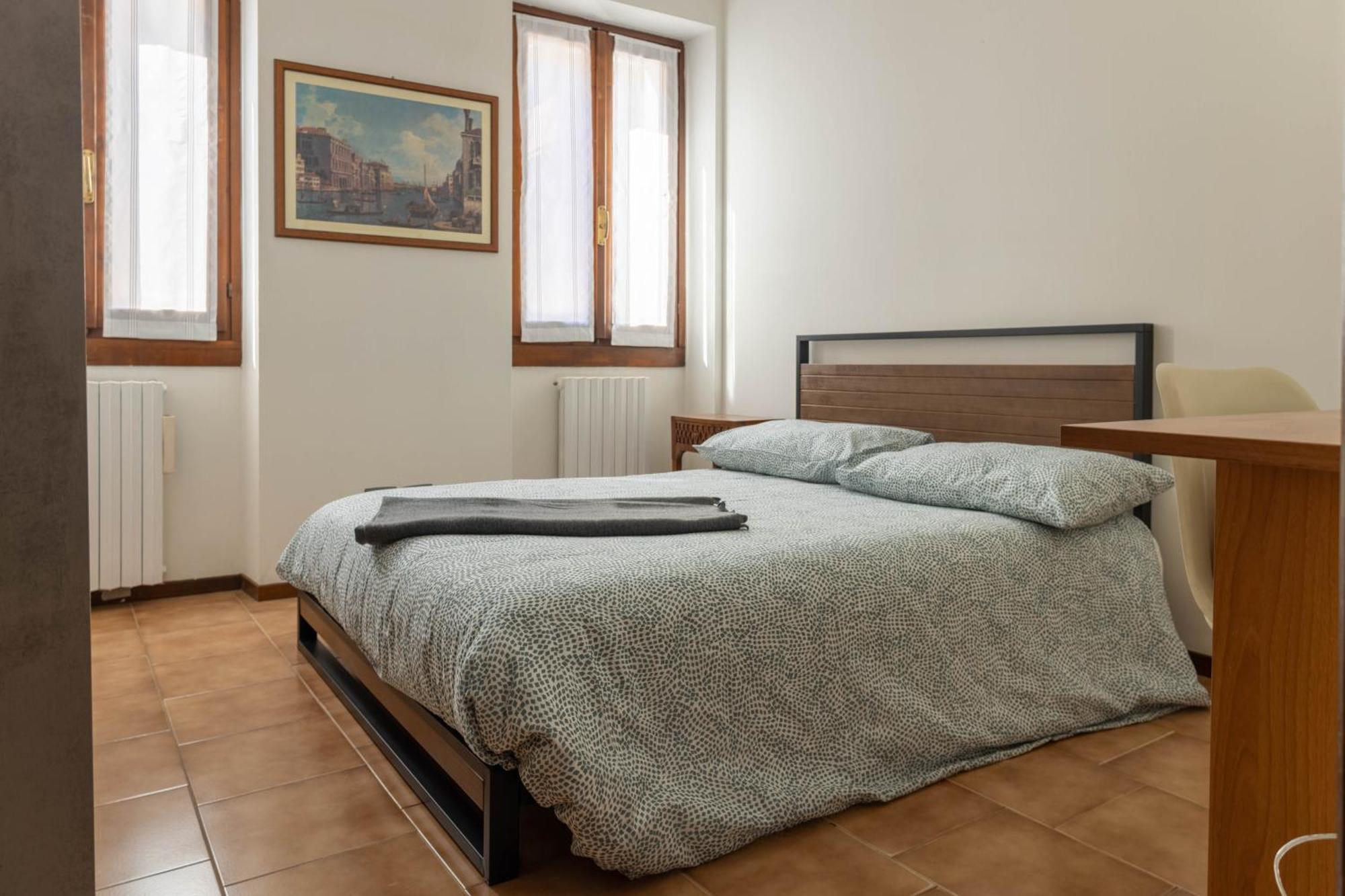 Haus Martina Daire Desenzano del Garda Dış mekan fotoğraf