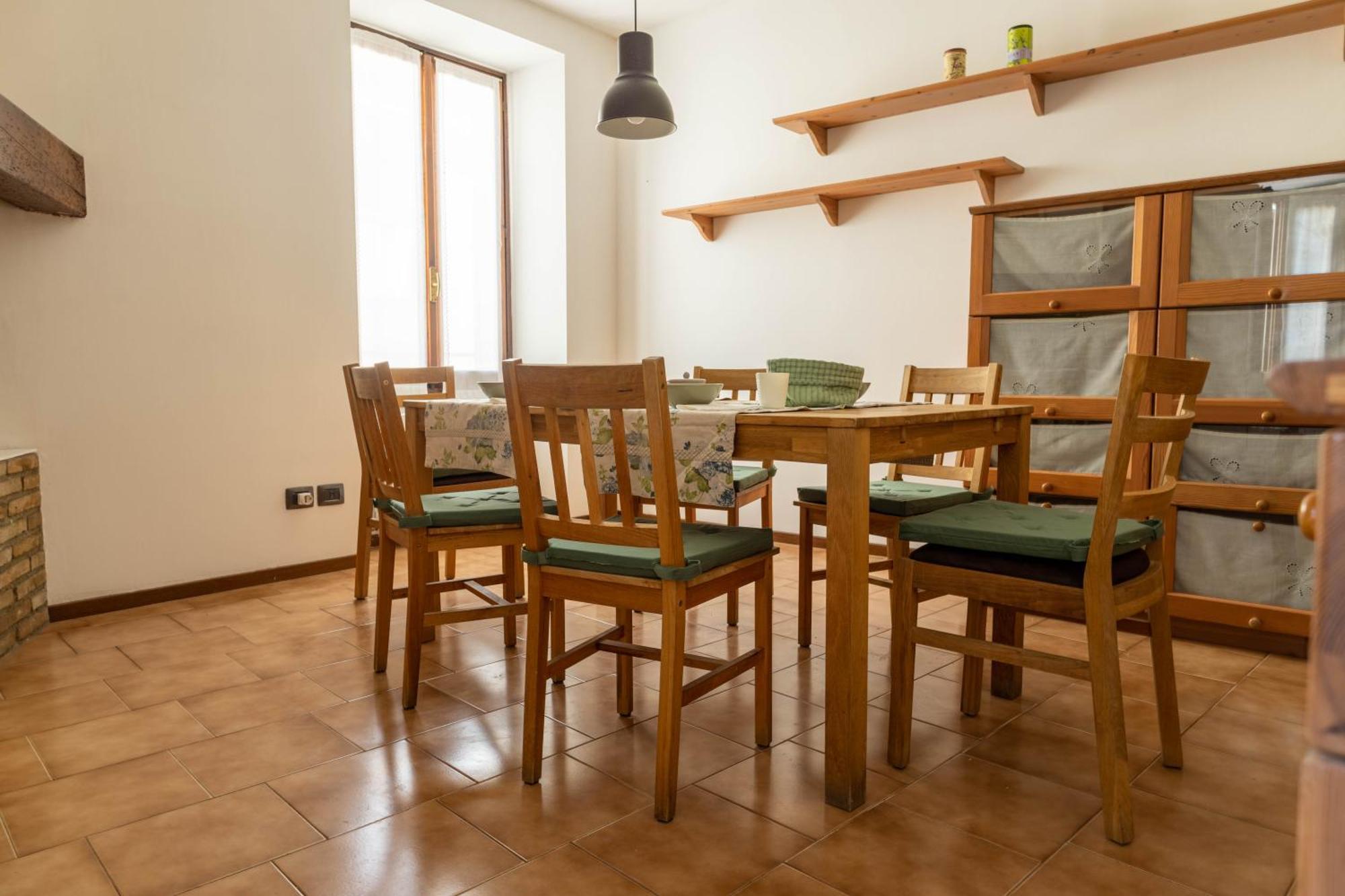Haus Martina Daire Desenzano del Garda Dış mekan fotoğraf